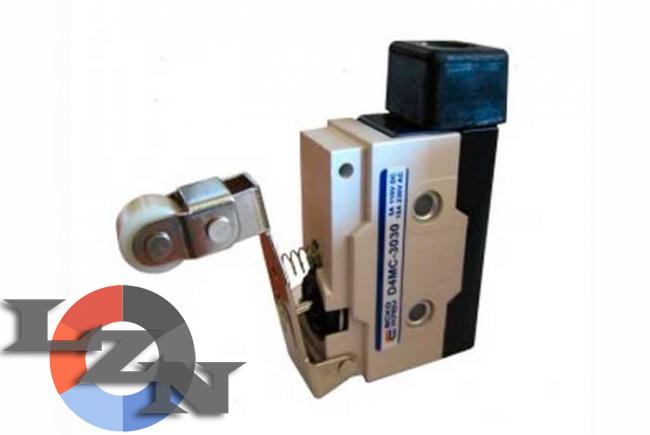 Фото микровыключателя D4MC-3030