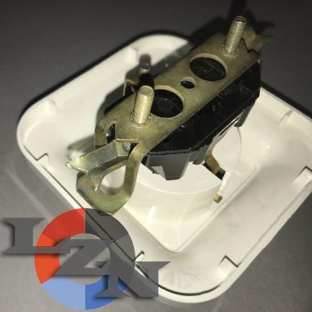 РС16-251 розетка с заземляющим контактом, скрытой установки - фото 3